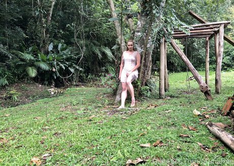 breite onlyfans kunst erwachsene archiv