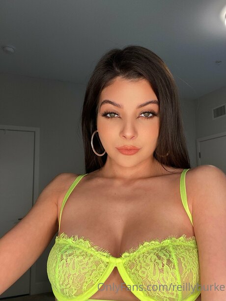 Reilly Burke schöne sexy fotos