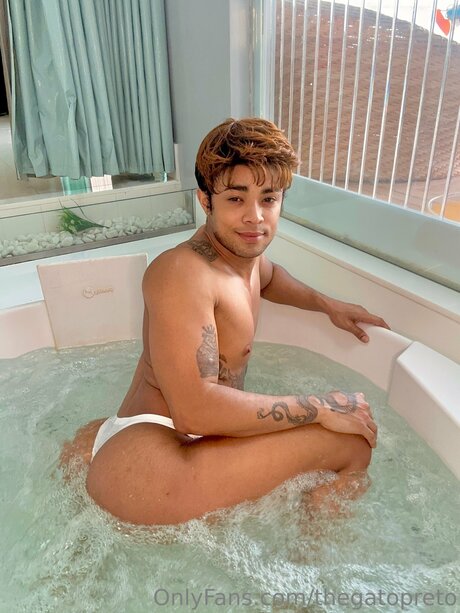 gummi-onlyfans exklusive schöne bild