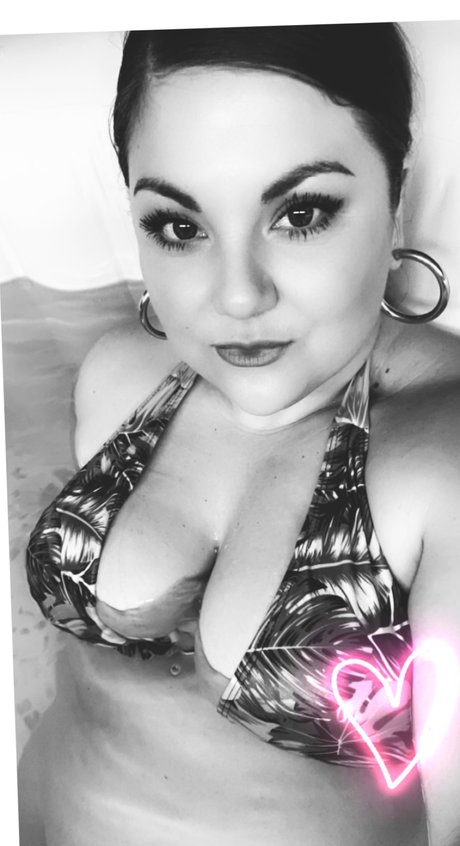 Summer Blake Free hübsche porno foto