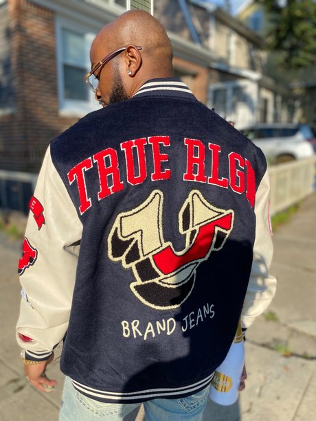 Trenchbabyking erwachsene akt bilder