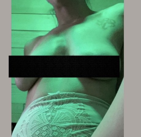 The Real Ell Eee erotische nette foto