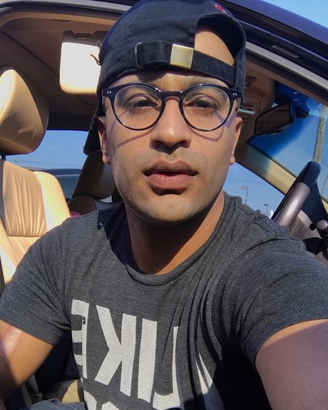 Malik Khan sexy nackte fotos