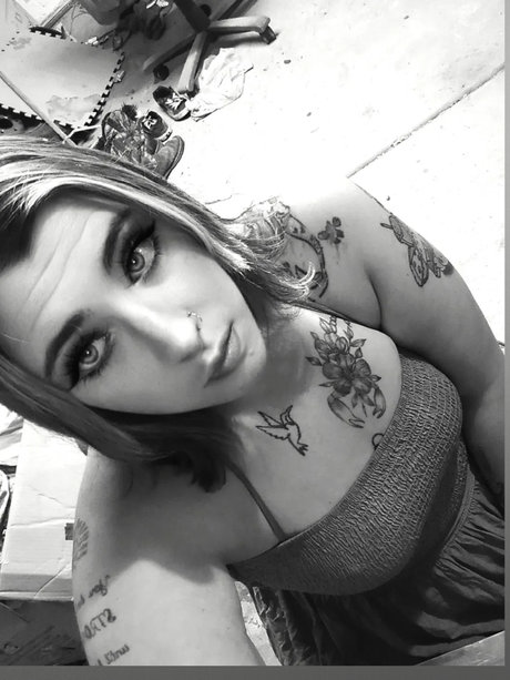 Savannah Ranaglia hd pornografische foto