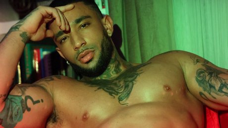 vollbusige onlyfans top pornografische galerien