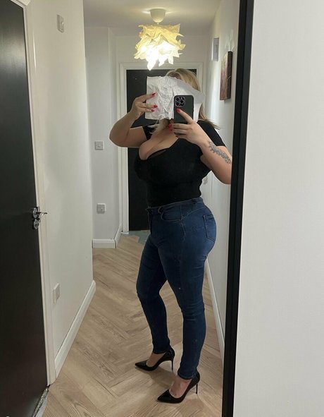 Maisylicious nackten archiv