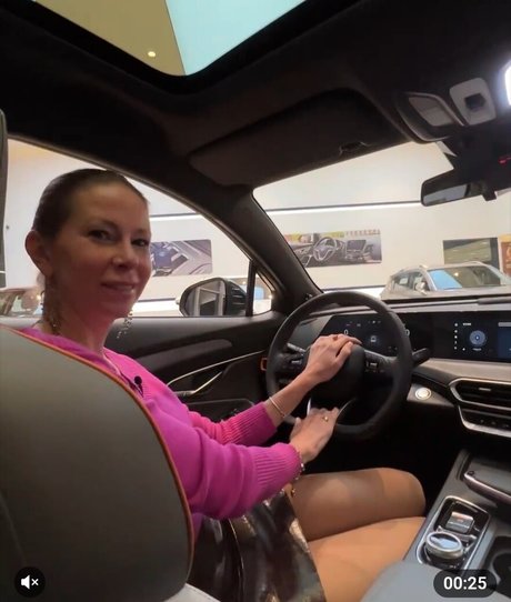 mollige emo-onlyfans nackt xxx fotos