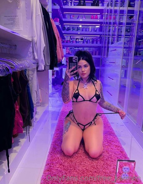 free karmen nackt kostenlose foto