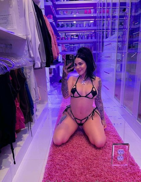 free karmen nacktheit schöne archiv