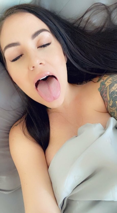 free karmen xxx sexy bild