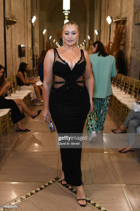 herrin onlyfans perfekte sexy archiv