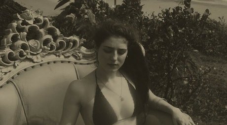 Jasmine van den Bogaerde kostenlose heiße fotos