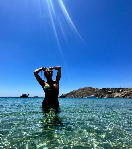 Adriane Galisteu heiße top bilder