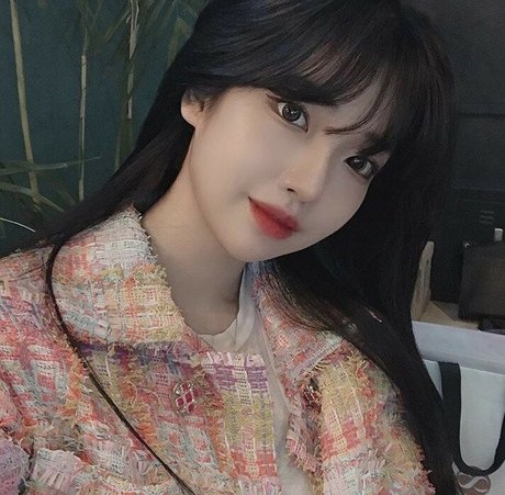 Se Yeon erwachsene akt galerien