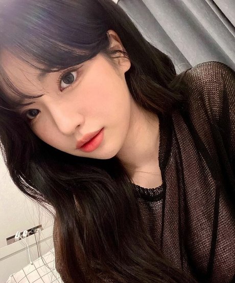 Se Yeon top hd bilder