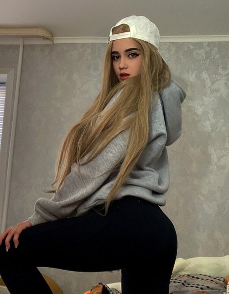 lelyamt xxx nacktheit bilder