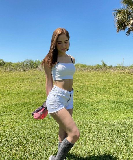 blonde heiße frau onlyfans top kostenlose foto