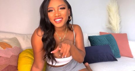 latina-mutter nur fans kostenlose nackten fotos