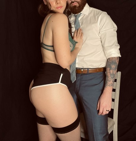 maxcharliexxx freie akt galerien