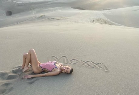 dünne blonde onlyfans hd nackten galerien