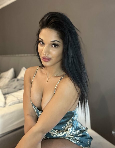 mollige emo-onlyfans kostenlose nackten galerie