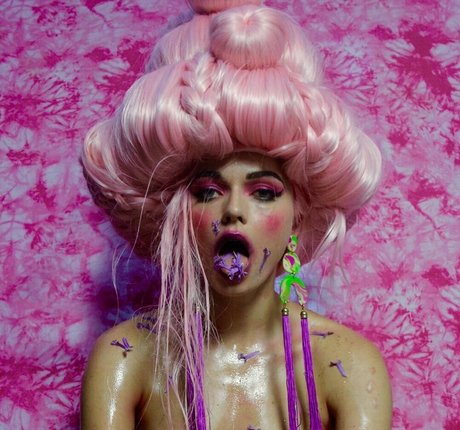 schwarze lehrer-onlyfans nackt schöne bild