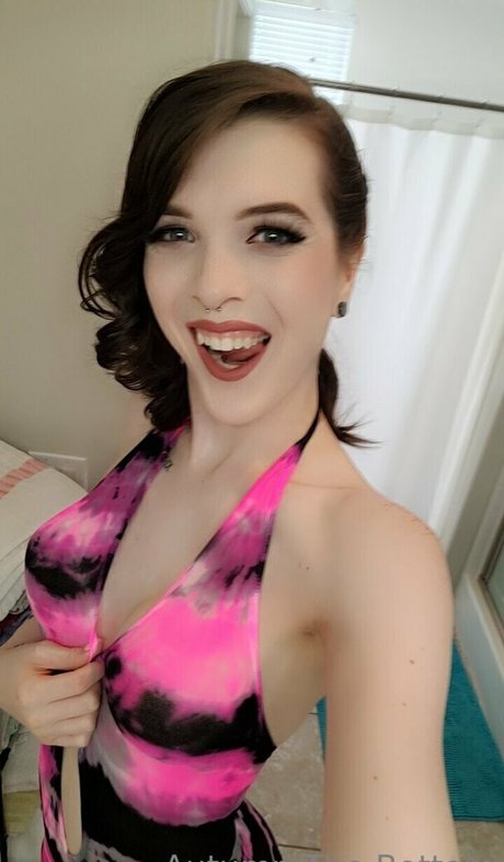 breite onlyfans kunst nackte foto