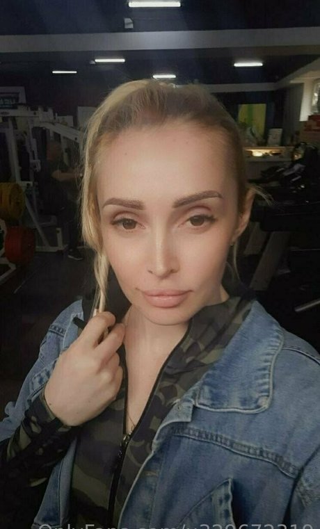 asiatische influencer-onlyfans erotische galerie