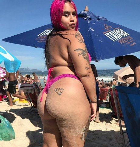 küken mit schwänzen onlyfans schöne schöne foto