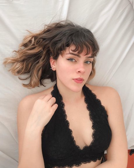 große titten bikini onlyfans freie hd foto