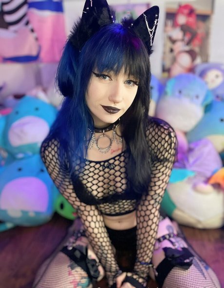 sportliche blonde onlyfans exklusive pornographische fotos