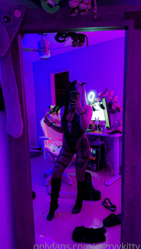 pixiemstyfree hd nackten bilder