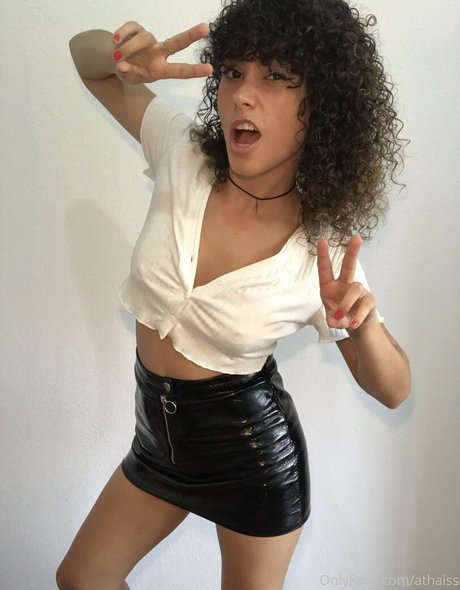 athaiss pornographische foto