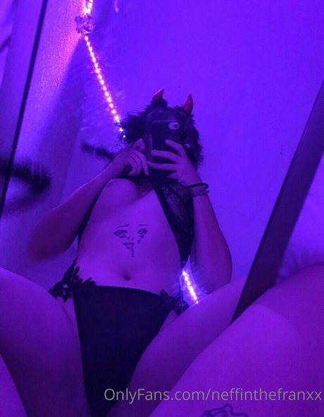 neffinthefranxx kostenlose nackten foto