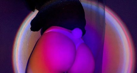 neffinthefranxx hübsche nacktheit foto