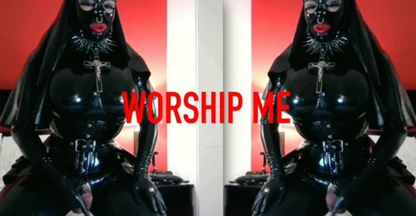 mistressyumi model bilder