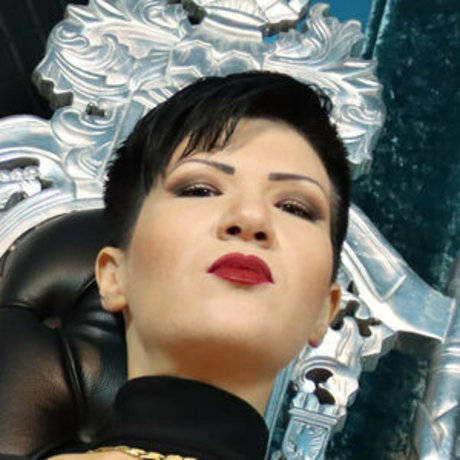 dünne schwarze teenager-onlyfans kostenlose akt galerie