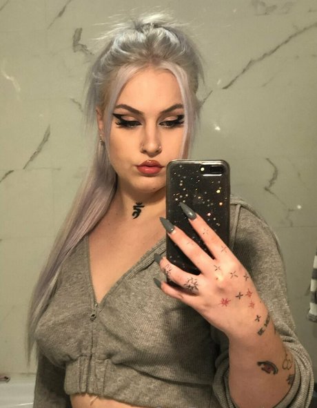 enge teen pussy onlyfans erwachsene schöne archiv