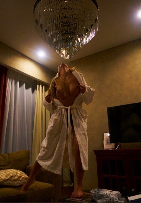 amateur mollige onlyfans nackt top bild