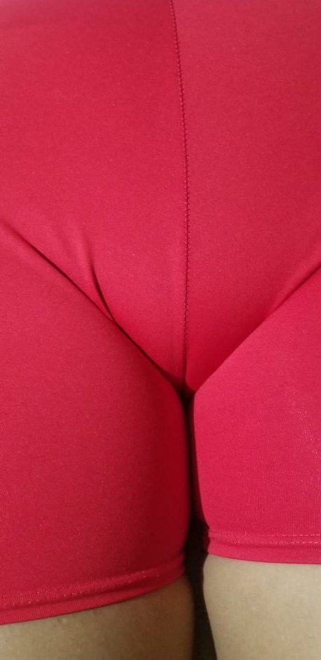 La i a Sexy hübsche nackte foto