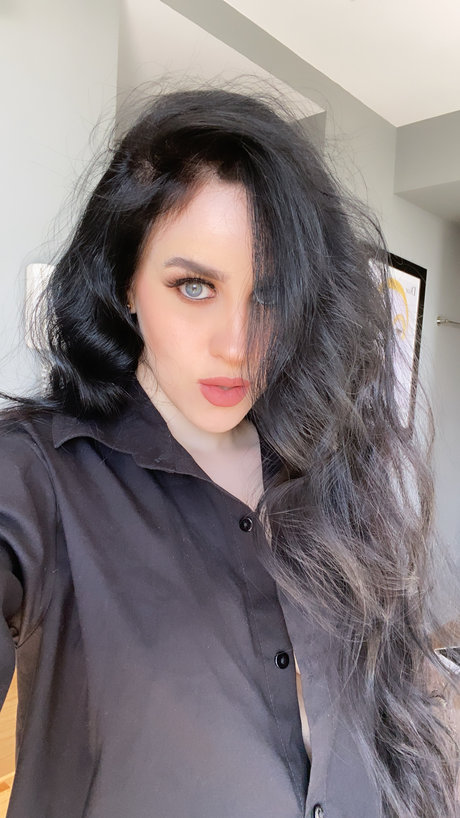 Lilieth Martinez kostenlose heiße galerien