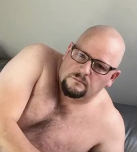 Fatdaddancing nacktheit porno archiv