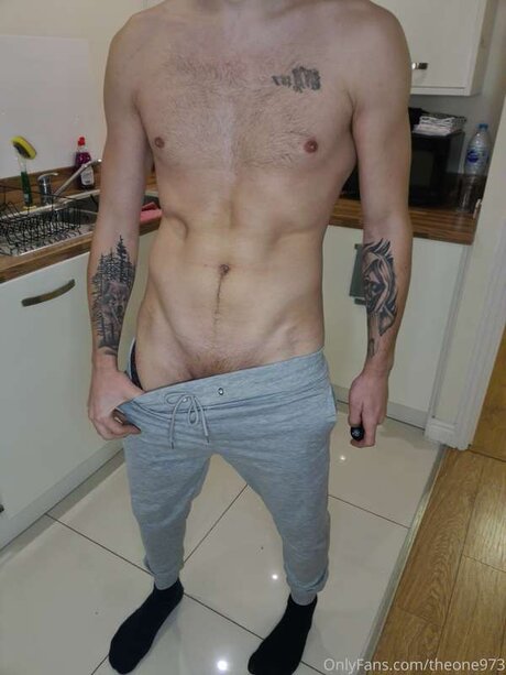 SB TOP 6_ perfekte nackt bild