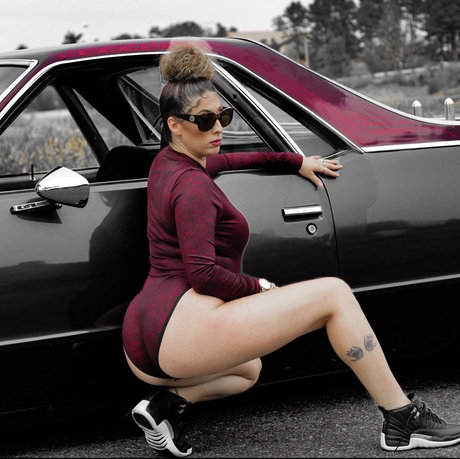 Mandi_ perfekte nette archiv