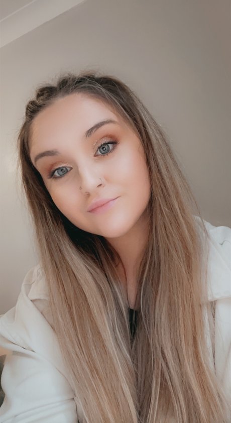 Lacey Roseee kostenlose sexy bild