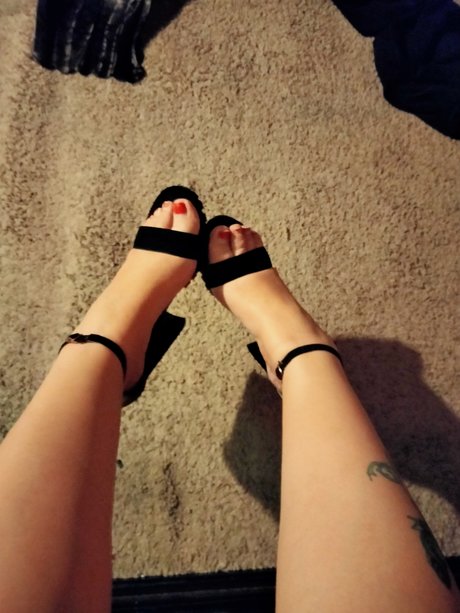 asiatische gilf-onlyfans kostenlose heiße galerien