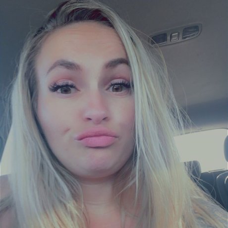 Nikkinik69 nackt erotische galerie