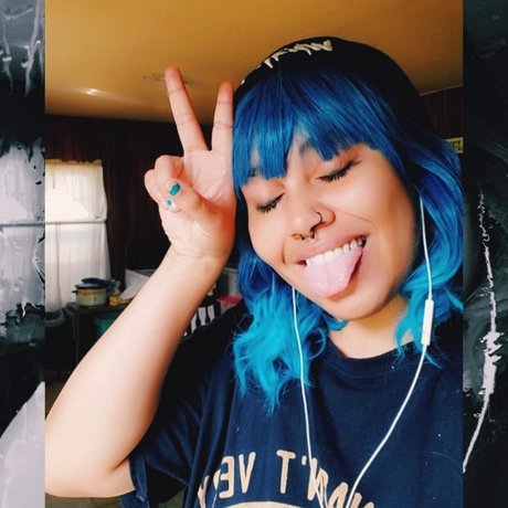 trvsh cryptiid xxx sexy fotos