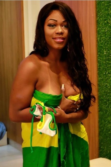 sumoreno nacktheit erwachsene archiv