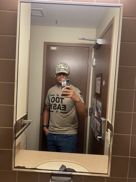 Santi and bunny sexy top bilder